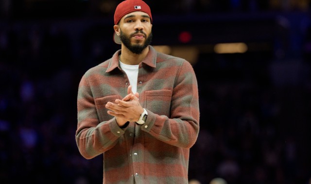 开云娱乐-NBA跟腱撕裂约需10个月康复 近10年延长至13个月 塔图姆目前10月