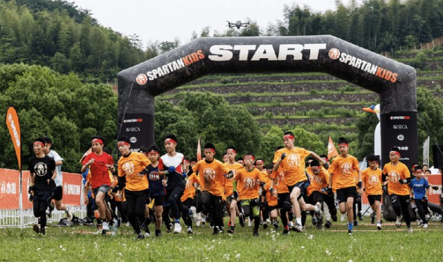 开云体育-斯巴达勇士儿童赛将于3月在深圳拉开序幕|泰兰尼斯|户外运动|斯巴达勇士赛|金州勇士队|青少年_新浪新闻