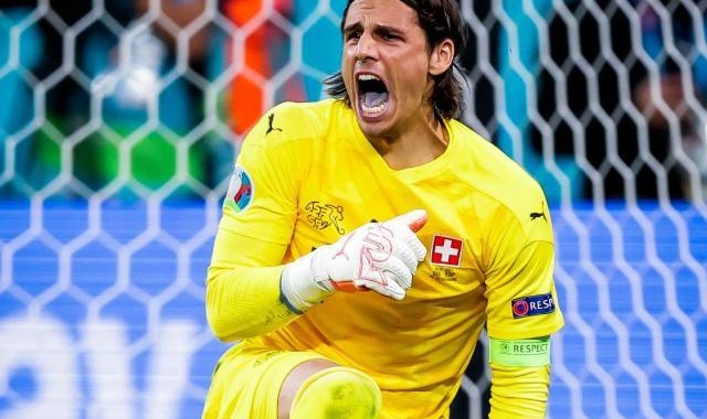 开云在线-1米83的“巨人”难煞西班牙，佐默延续神奇又创纪录