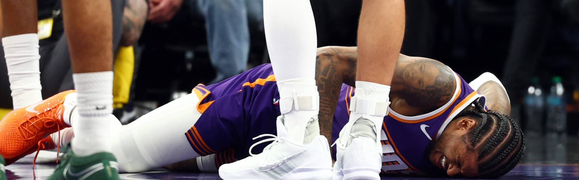 明天太阳战快船 杰伦·格林因左髋部挫伤&amp;右腿筋伤病管理出战成疑