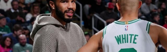 开云娱乐-塔图姆瞄准周六复出！绿军登顶东部赔率升第一